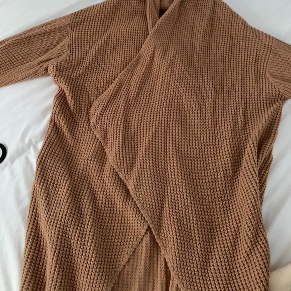 Splendid Sweater - Picture 1 of 2